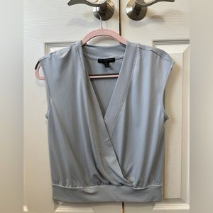 Banana Republic sleeveless blouse PETITE S. 
Never worn.